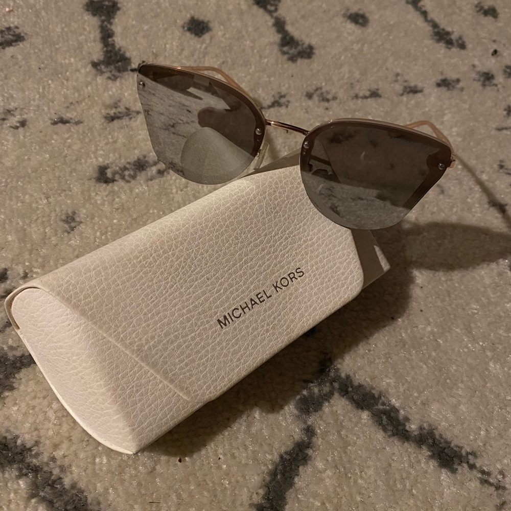 Women’s Mirrored Michael Kors Sunglasses - Picture 3 of 5